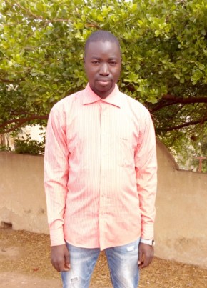 Alou, 31, République du Mali, Bamako