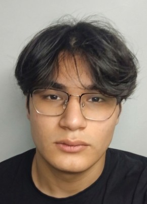 Амир из Praha 19 лет