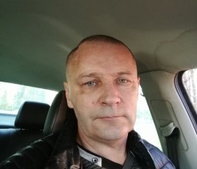 Олег, 51 год, Суворов
