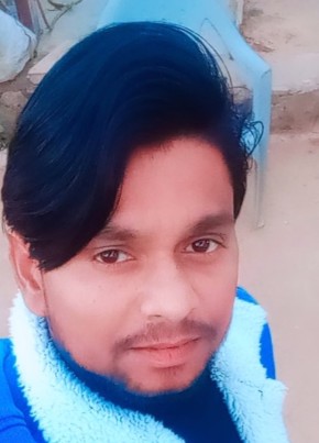 Aariyn, 18, India, Jaipur