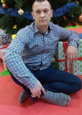 Артем, 40, Россия, Ноябрьск
