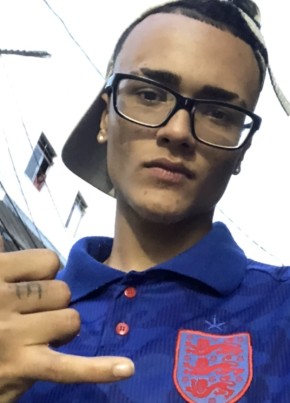 Bruno, 21, República Federativa do Brasil, Salvador