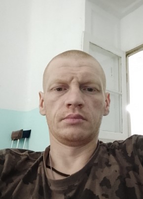 Александр из Кронштадта 33 года