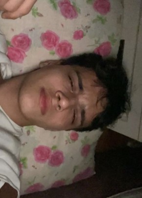 Rohan из İstanbul 19 лет