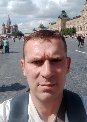 Олег из Малаховки 46 лет