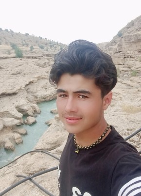 نقیب لله حیدری, 18, كِشوَرِ شاهَنشاهئ ايران, كازرون
