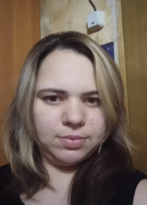 Нина, 32, Россия, Серпухов