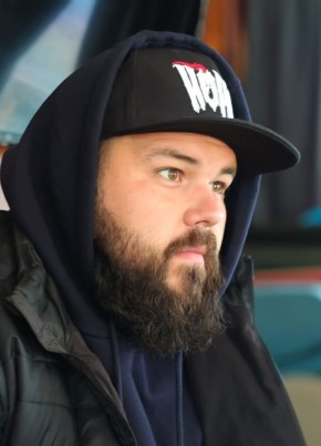 Юрий Кузнецов из Внуково 33 года