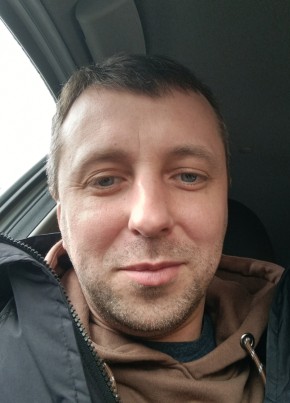 Артем из Воронежа 36 лет