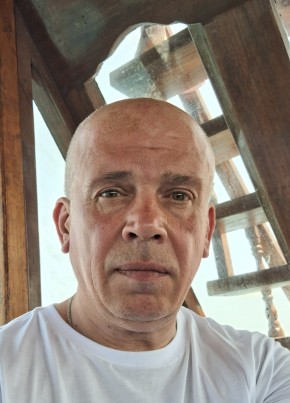 Mikhail, 56, Russia, Moscow