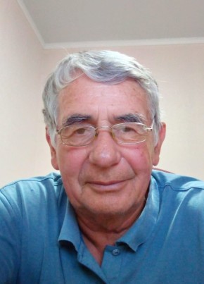 Сергей из Черкесска 72 года
