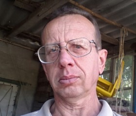 Виктор, 63 года, Мелітополь
