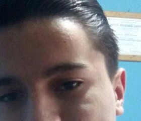 Brandon, 25, San Miguel