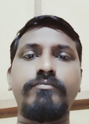 Pravin Annaladas, 21, India, Bhiwandi