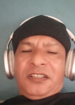 Oscarlainez из La Lima 52 года
