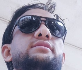 Medo Elgmal, 25, Tanda