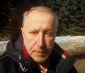 михаил, 65 лет, Москва