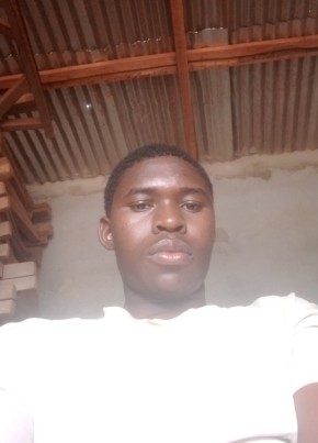 Oussou yao Chris из Daloa 20 лет