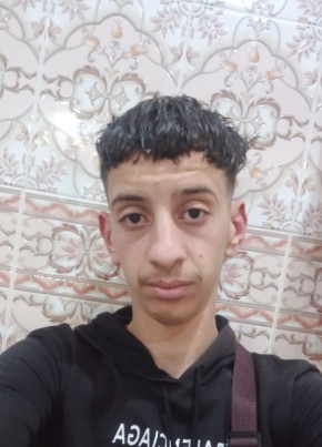 Salim, 22, People’s Democratic Republic of Algeria, Larbaâ