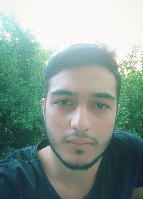 melih, 24, Türkiye Cumhuriyeti, İstanbul