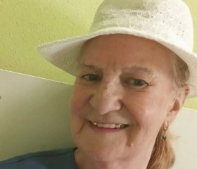 Lyudmila Evlampe, 71, Ufa