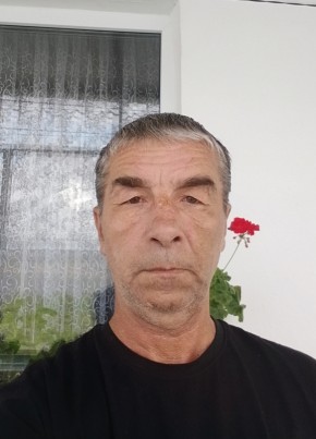Александр из Заинска 52 года