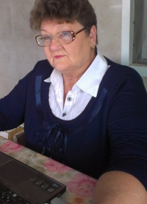 Людмила, 68, Россия, Москва