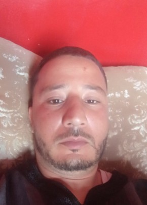 Yassin, 34, Morocco, Rabat