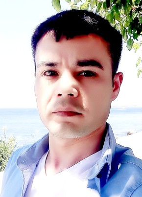 Shavkat из İstanbul 24 года