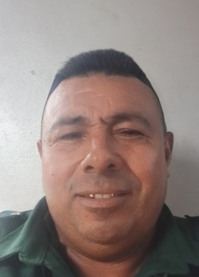 Martin hernandez из Puerto Cortez 18 лет