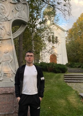 Valentin из Салехарда 26 лет