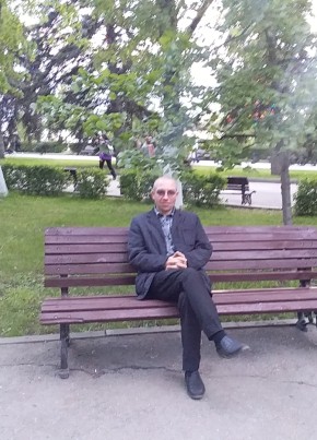 Павел из Самары 46 лет