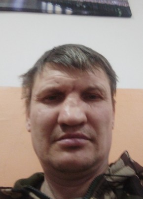 Виктор, 48, Россия, Стрежевой