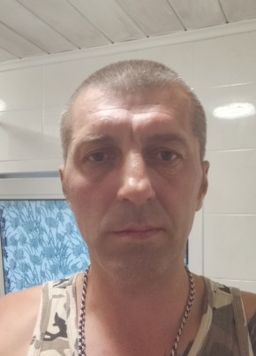 Алексей из Костромы 46 лет
