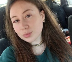 Elena, 27, Volgograd