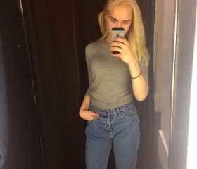 Olya, 25, Moscow