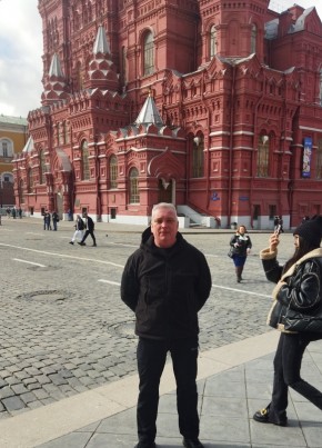 Дэн Кузьмин из Петрозаводска 47 лет
