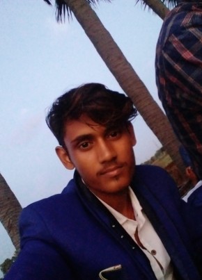 Suraj, 19, India, Patna