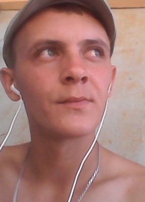 Павел, 30, Россия, Большеречье