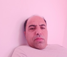 Memo, 18, Vienna