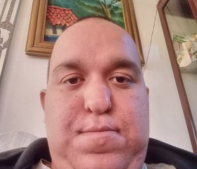 Bryan, 19, San Miguel