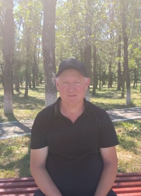Александр из Морозовска 51 год