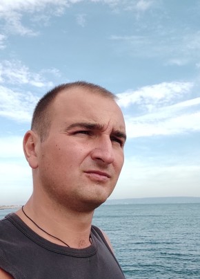 Денис, 31, Россия, Феодосия