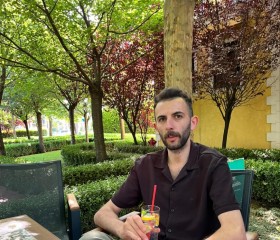 Onur, 30 лет, İstanbul