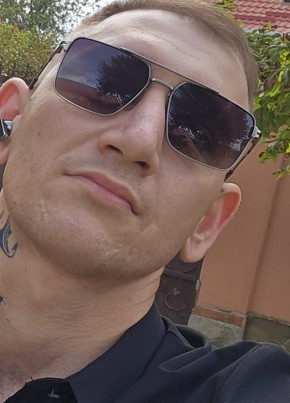 Vladimir, 29, Russia, Sevastopol