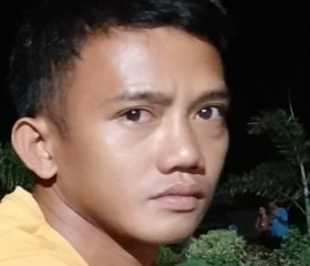restky, 28, Magalang