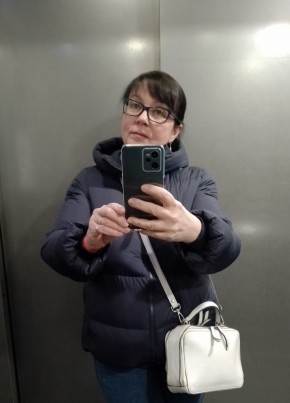 Мила, 51, Россия, Санкт-Петербург