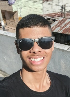 Cauan из São Paulo capital 18 лет