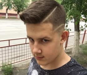 Олег, 25 лет, Волгоград