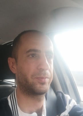Mehmet Sadık, 39, Türkiye Cumhuriyeti, Adana